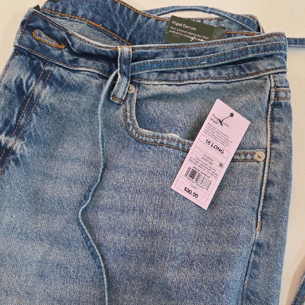 Women's Light Blue Straight Leg Jeans